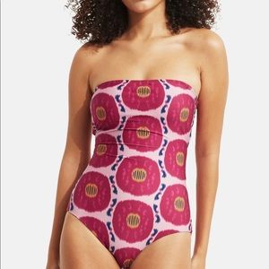 Brand New Hermoza Suit